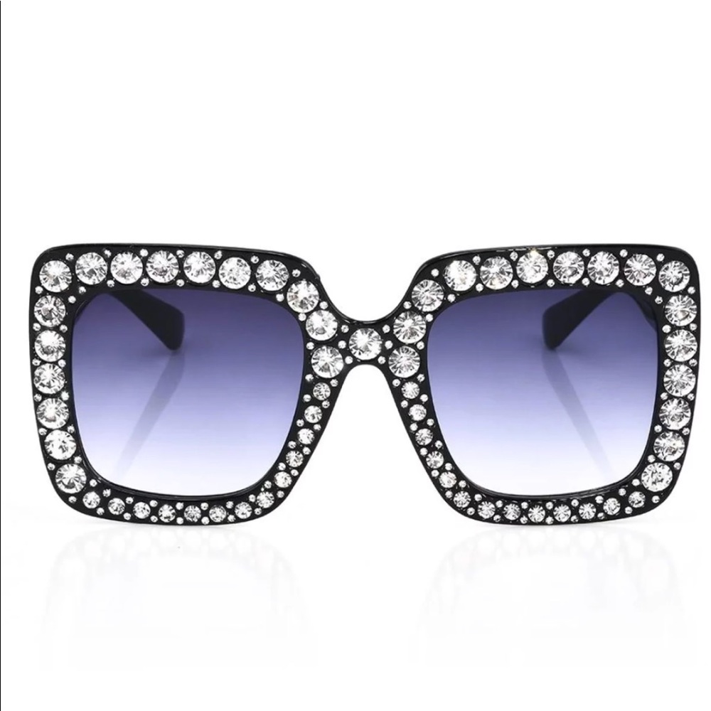 LAST 1! Black Oversized Rhinestone Sunglasses - Picture 4 of 7